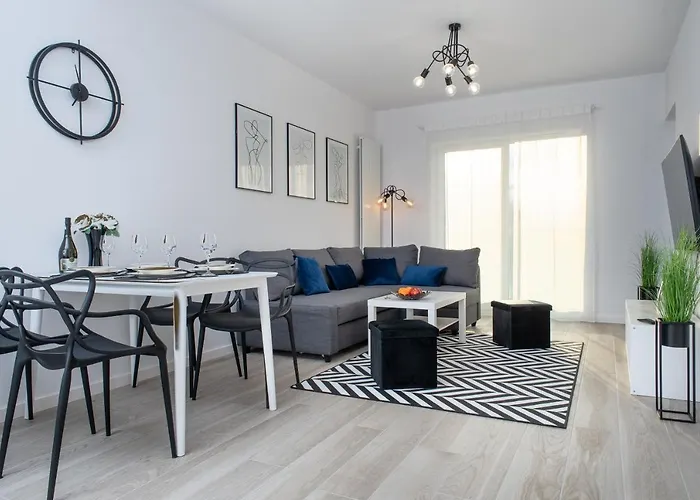 Apartament Happy Holiday